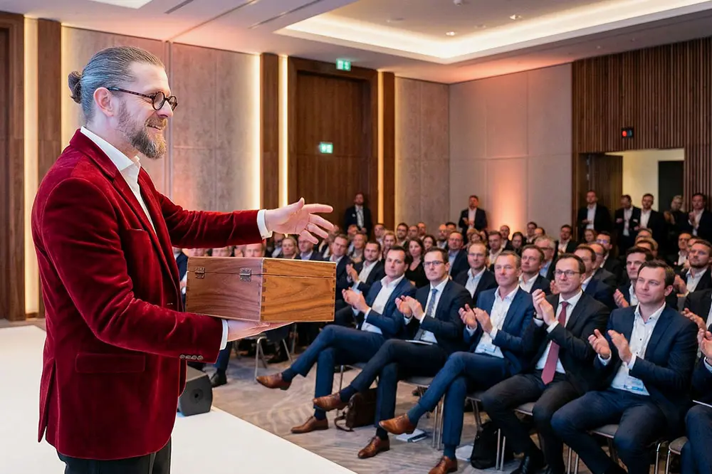 Zaubershow als gemeinsamer Programmpunkt auf einem Firmenevent